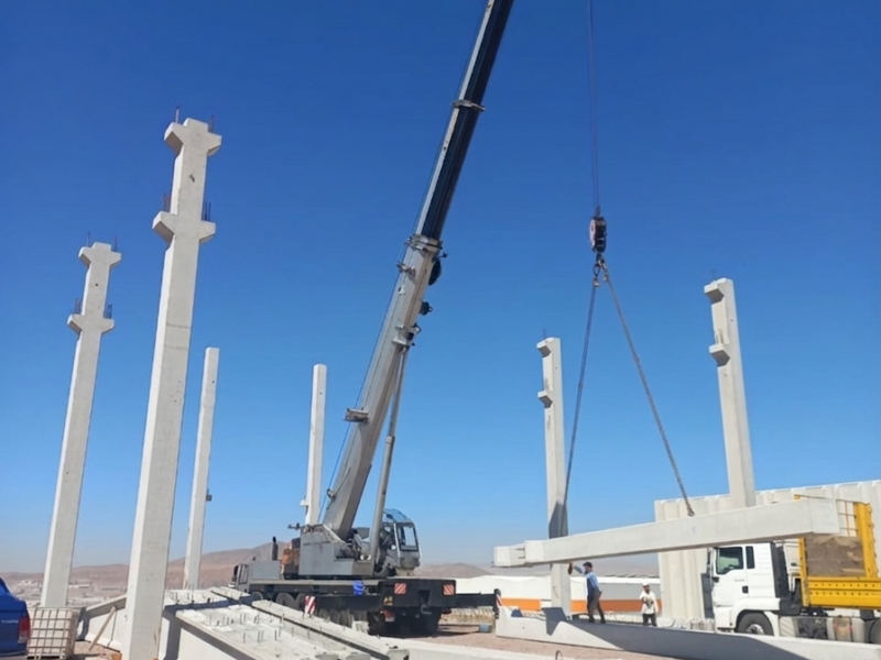 Grove GMK 5100 Crane